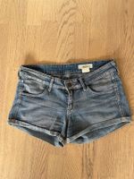 Shorts, kurze Hose, Jeans-Shorts, Gr. 38 H&M Bayern - Speinshart Vorschau