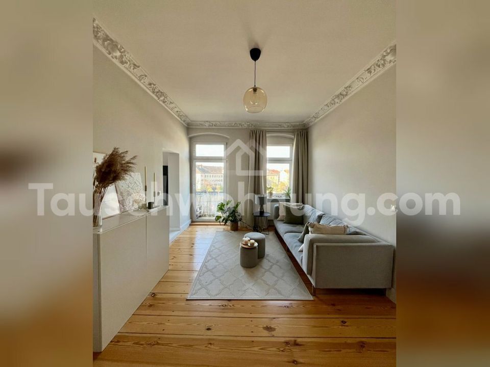 [TAUSCHWOHNUNG] 2 Z. renovierter Altbau, Balkon, Top-Lage Neukölln in Berlin