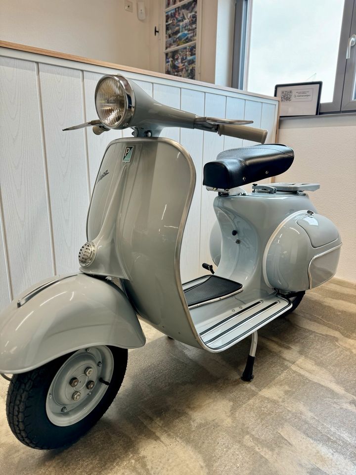 Vespa 125 VNB 4 in Burggen