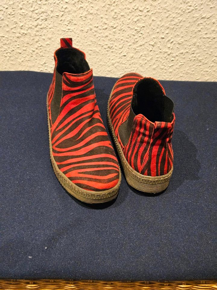 Gabor Stiefelette Rot Schwarz Zebra Gr. 9,5 44 in Berlin