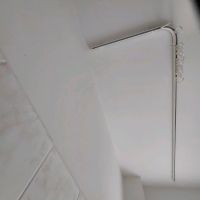 Weiße Schiene Ikea. Wurde zur Halterung für Duschvorhang genutzt Dresden - Pieschen Vorschau