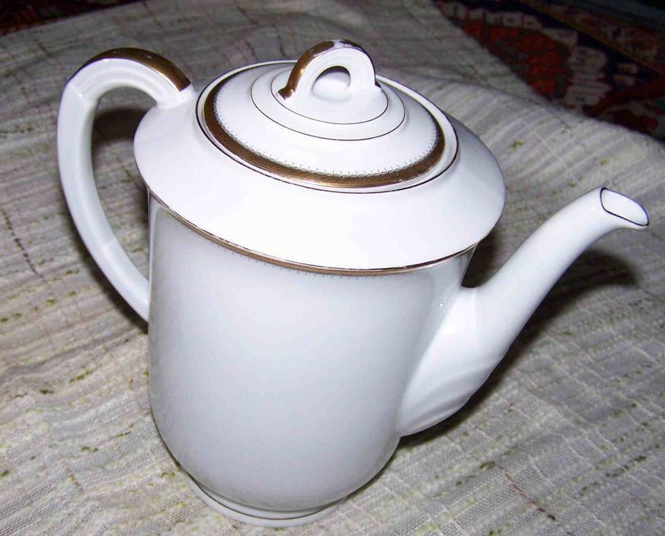 Arzberg,  Form 1460 Bauhaus,  Kaffeekanne  1,8 l in Homburg