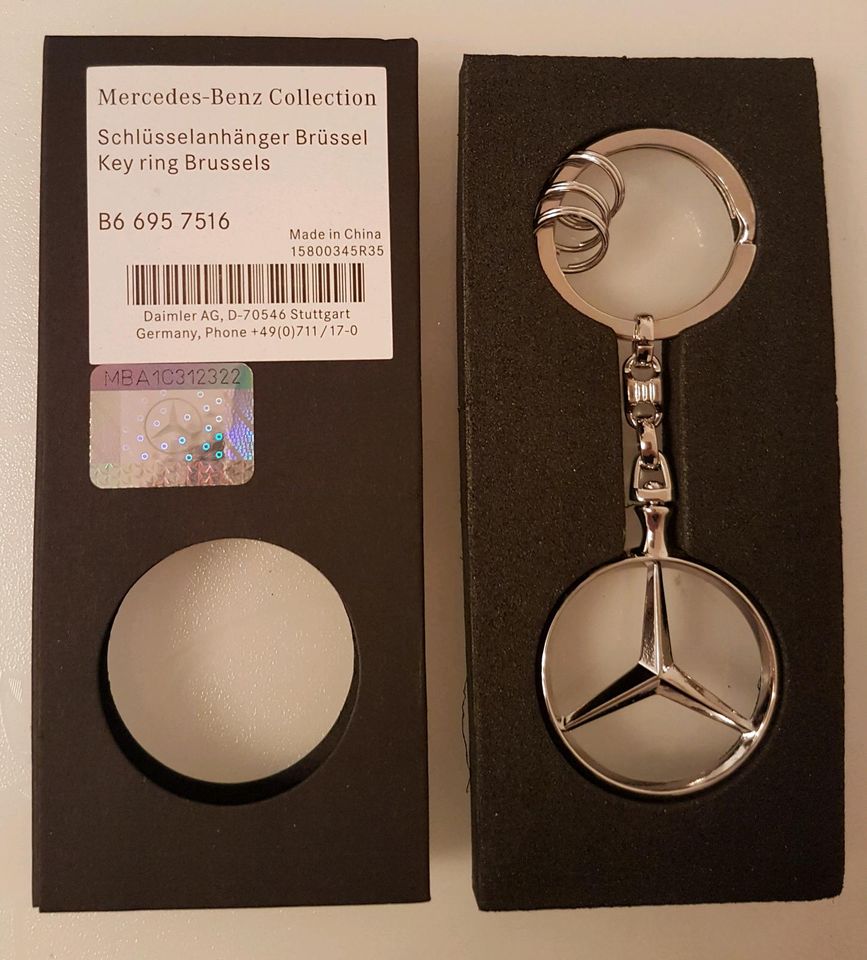 SWAROVSKI Schluesselanhaenger Silber Mercedes-Benz Collection