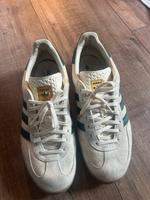 Adidas Gazelle Herren Schuhe Größe 44 Nordrhein-Westfalen - Hiddenhausen Vorschau
