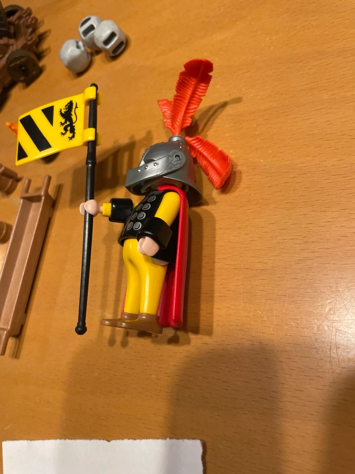 Playmobil 3653 Steinschleuder mit Ritter Krüge in Senden