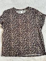 H&M T-Shirt Leo-Print Gr. L neuwertig zum Verkauf Hessen - Runkel Vorschau