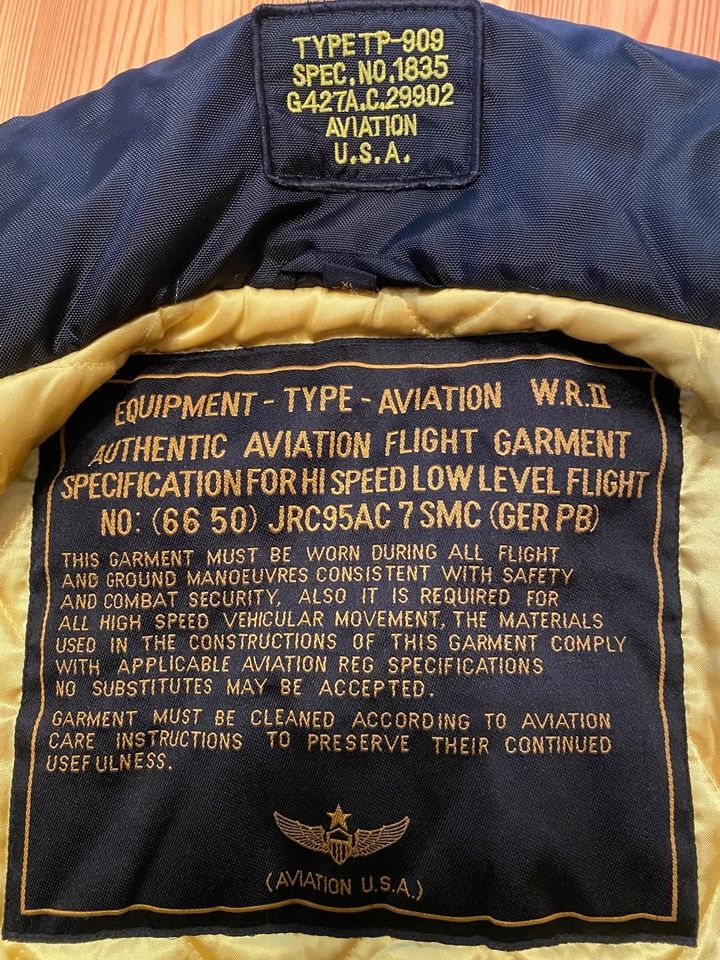 Aviation USA Bomberjacke Type W.R. II  TP 909 in Heppenheim (Bergstraße)