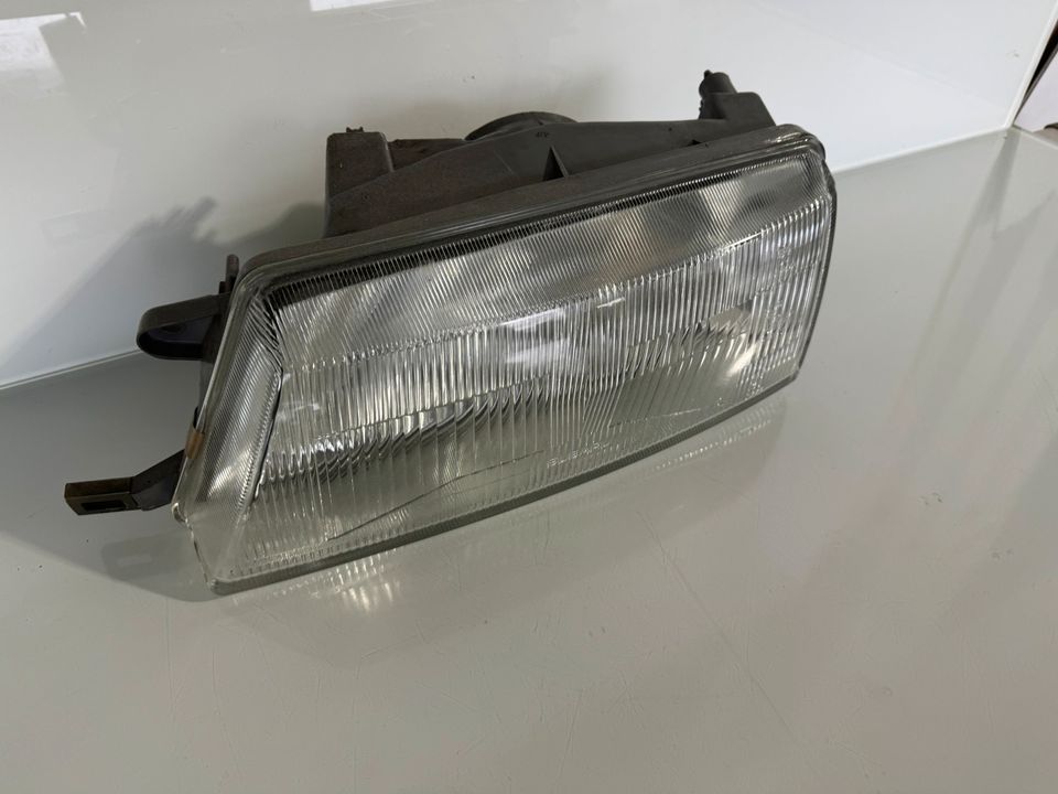 Scheinwerfer Subaru Legacy I vorne links Frontscheinwerfer Lampe in Wilnsdorf
