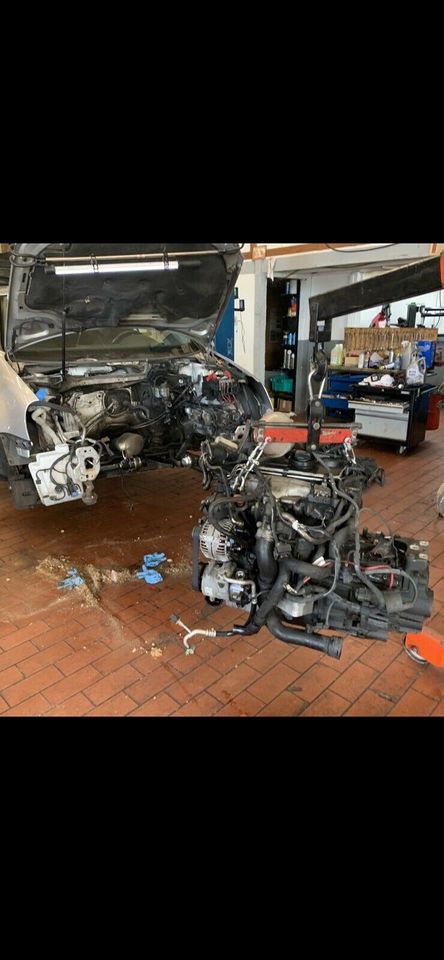 Motorschaden Austauschmotor Motor tauschen Reparatur Werkstatt in Schwalbach