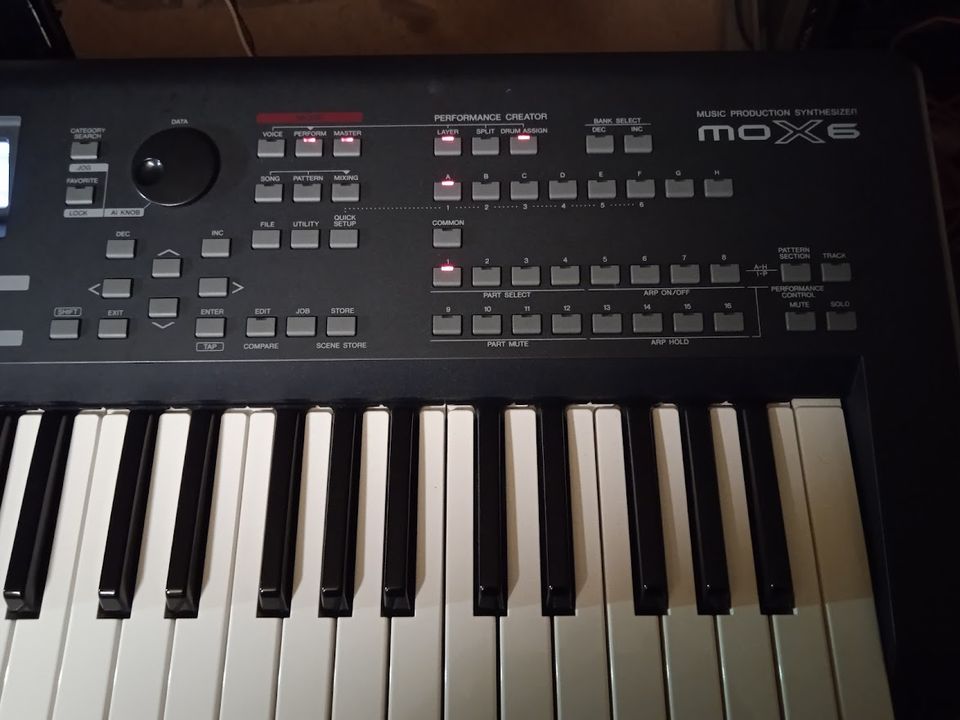 Yamaha MOX6 in Bad Iburg