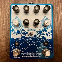 Earthquaker Devices Avalanche Run Pedal in OVP plus Netzteil Berlin - Mitte Vorschau