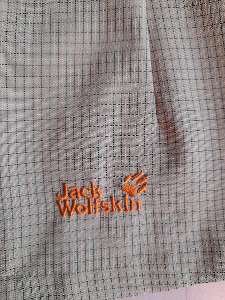 JACK WOLFSKIN Bluse Travel Gr. M/38 grün in Grafenau