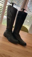 Donna Carolina Stiefel Langschaftstiefel toller Zustand Gr. 38.5 Rheinland-Pfalz - Hackenheim Vorschau