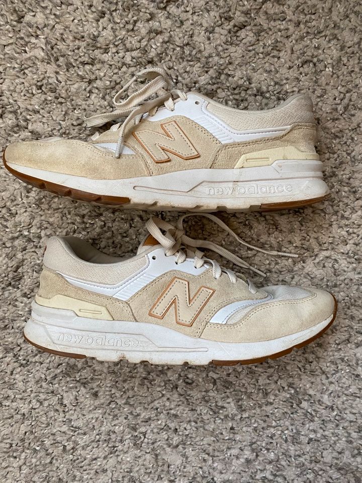 New Balance 997H Damen, Größe 40 in Plaue