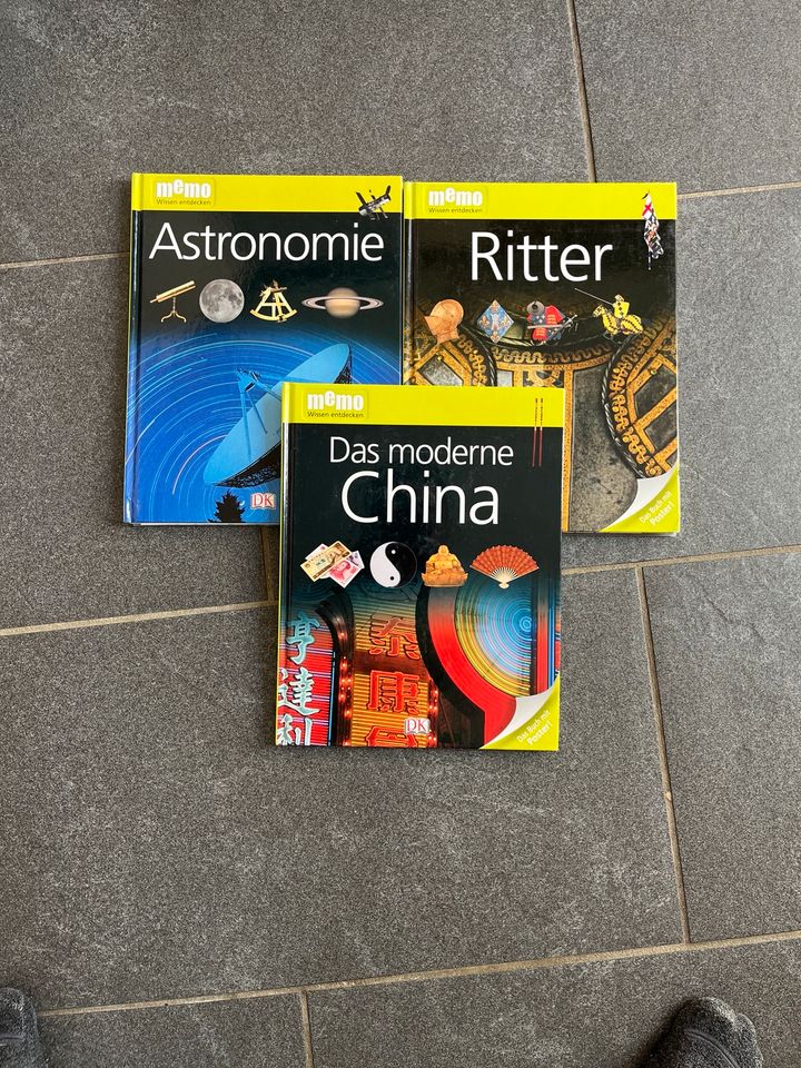 Memo Bücher Astronomie. Ritter, China in Königswinter