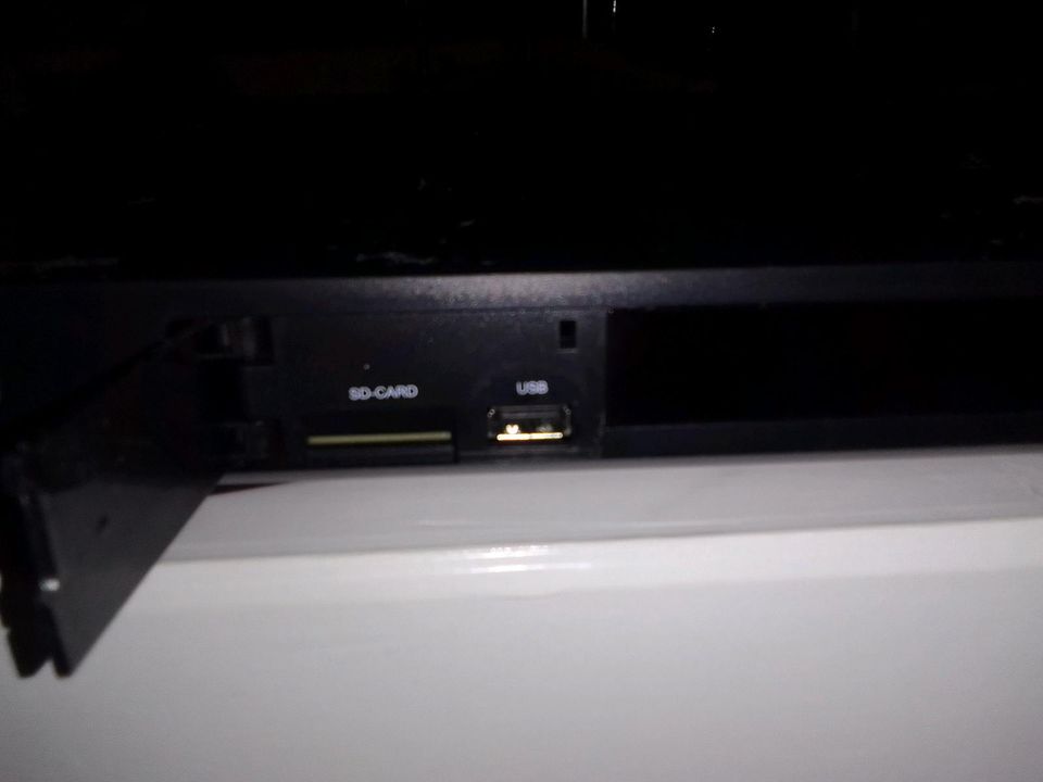 Vodafone TV Center 2000 Receiver in Duisburg