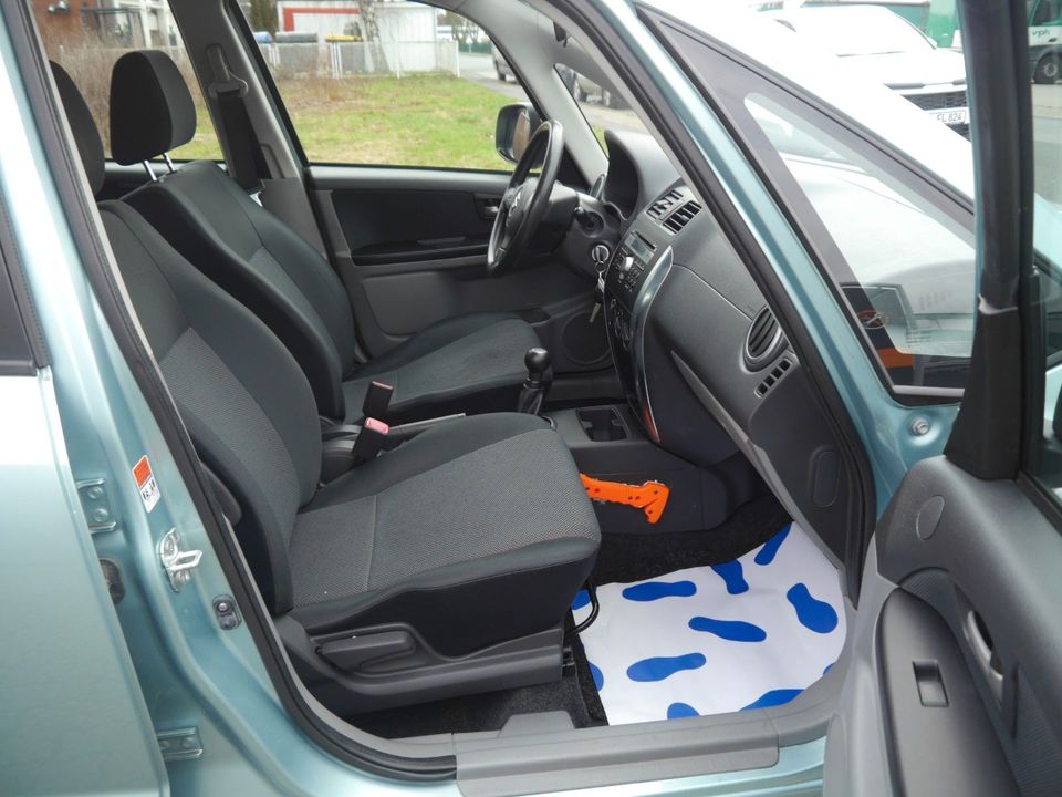 Suzuki SX4  1.6 Klima in Hemmingen