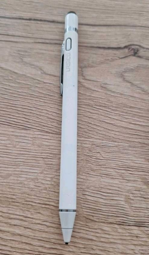 Samsung Galaxy Tab A7 + Ursico Universal Tablet Pen in Gütersloh