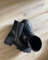 Boots Schuhe Stiefel 38 Berlin - Schöneberg Vorschau