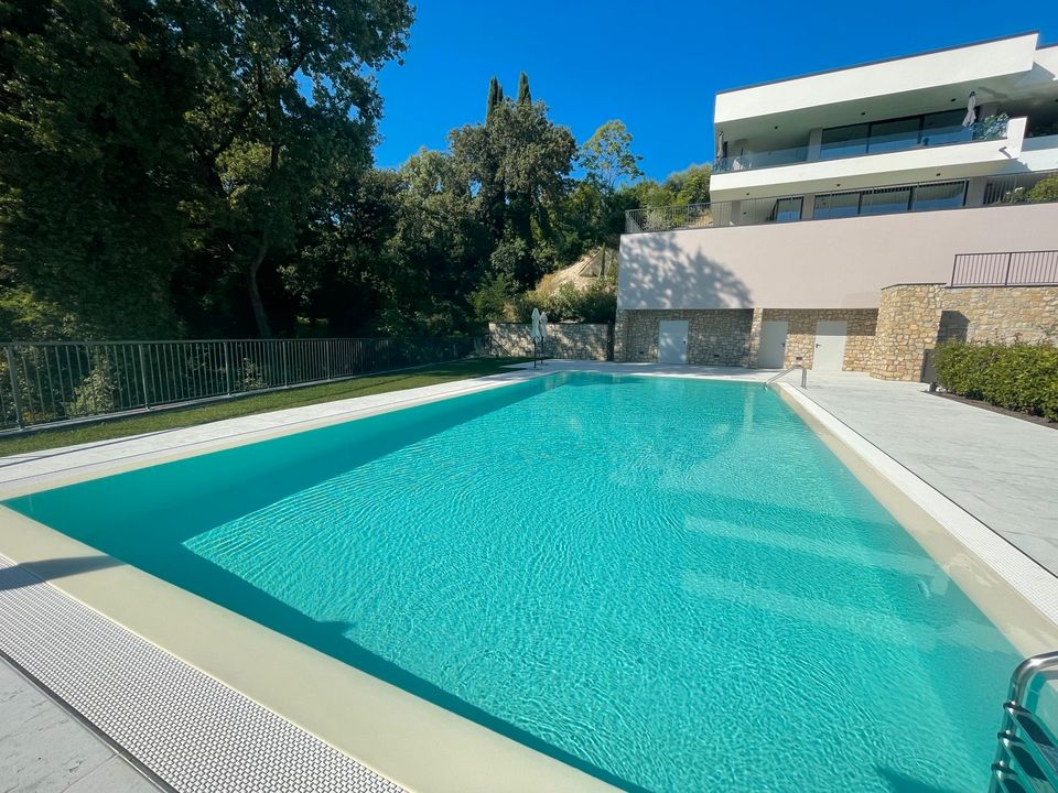 Ferienwohnung mit Pool Luxus Garda Gardasee in Geretsried
