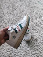 Adidas Sneaker Turnschuhe Köln - Ehrenfeld Vorschau