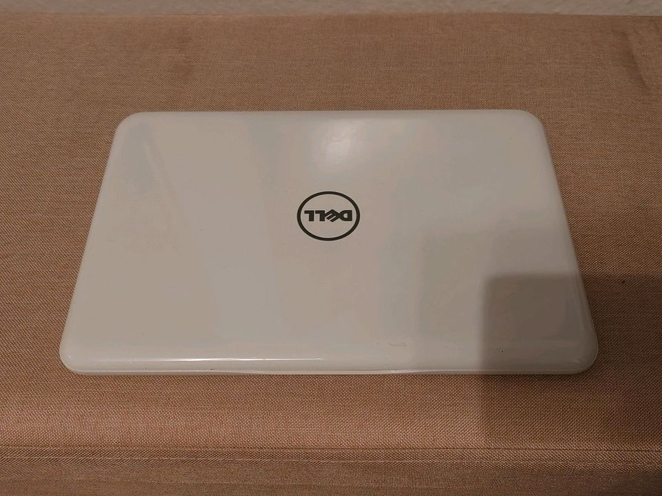 Dell Inspirion 11,6 Zoll Notebook Linux Mint in Albstadt