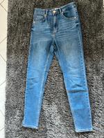 Jeans Hose von Bershka Nordrhein-Westfalen - Everswinkel Vorschau