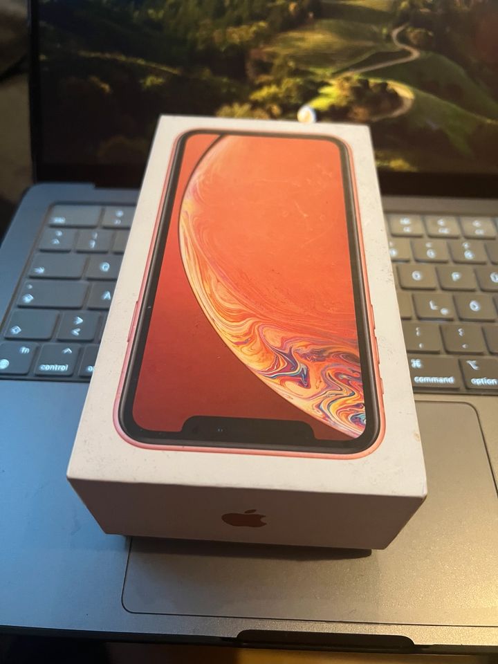 Apple iPhone XR 64 GB in Leipzig