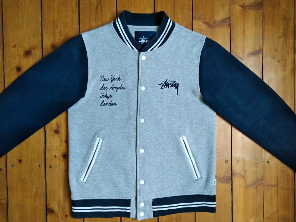 Stussy Collegejacke M US Import Baseballjacke Varsity blau grau in Wuppertal