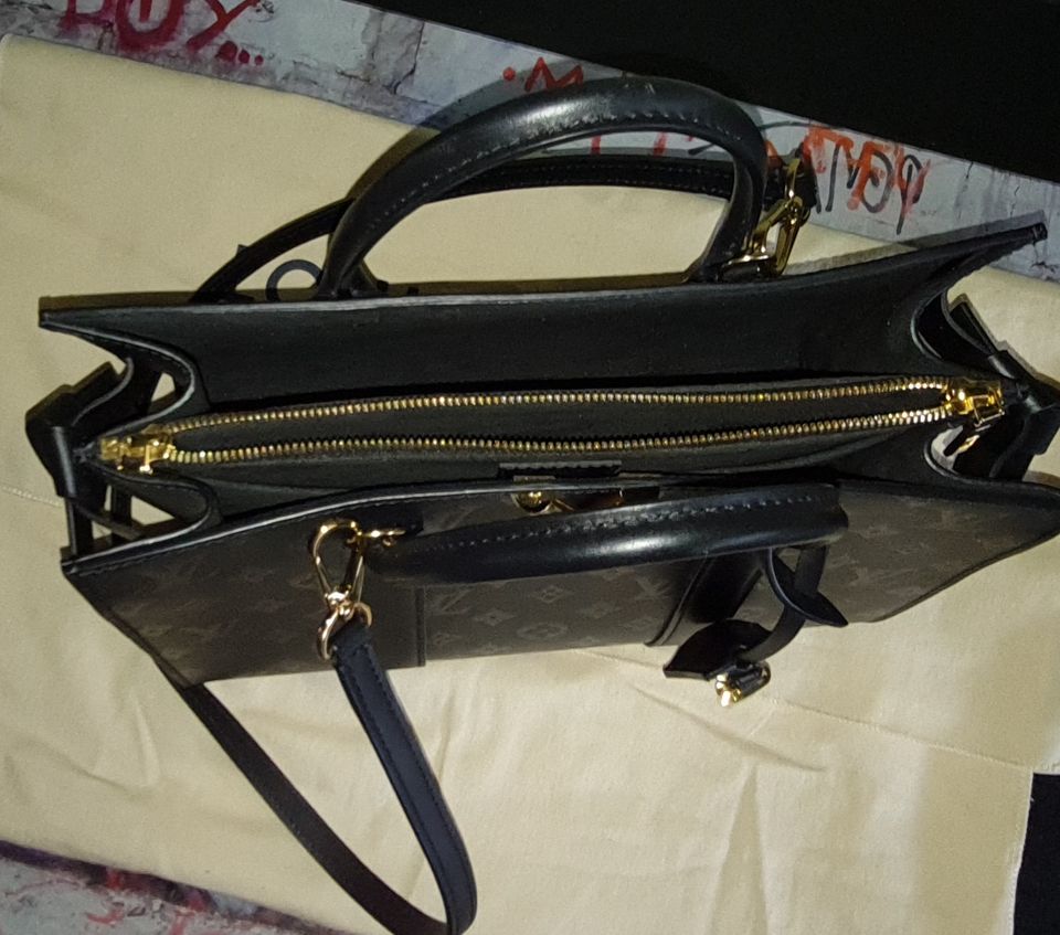 Original Luis Vuitton Very Tote mm schwarz Leder in Drage