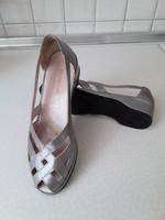 PUMPS Ballerinas 38 / Gr. 5 1/2. Schleswig-Holstein - Kiel Vorschau