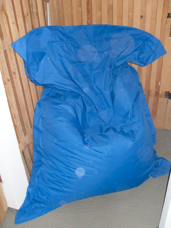 Sitzsack ca. 120x180 cm zum Sitzen & Liegen blau in Dresden