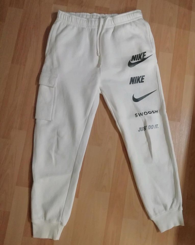 Jogginghose unisex/Men Größe S in Schwerin