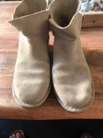 UGGS Sommerstiefel Oliv Größe 39 Neustadt - Huckelriede Vorschau