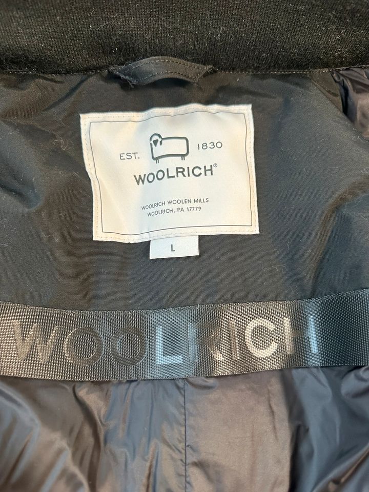 Woolrich  Jacke in Düsseldorf