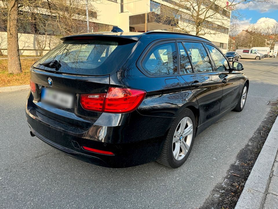 BMW 318d F31 Automatik Sport Line Panoramadach in Nürnberg (Mittelfr)