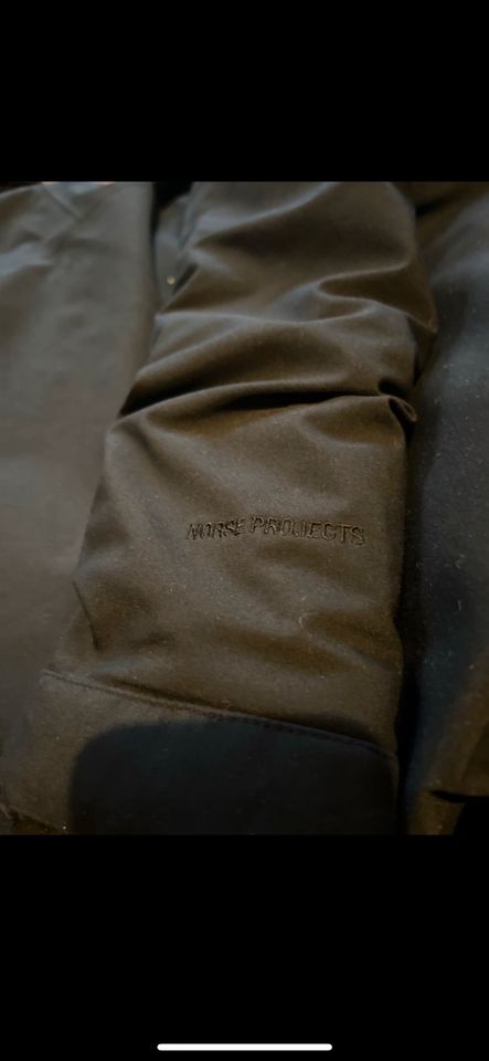 Norse Projects Rokkvi 2.0 Parka Gr. S Daunen Jacke Schwarz in Berlin