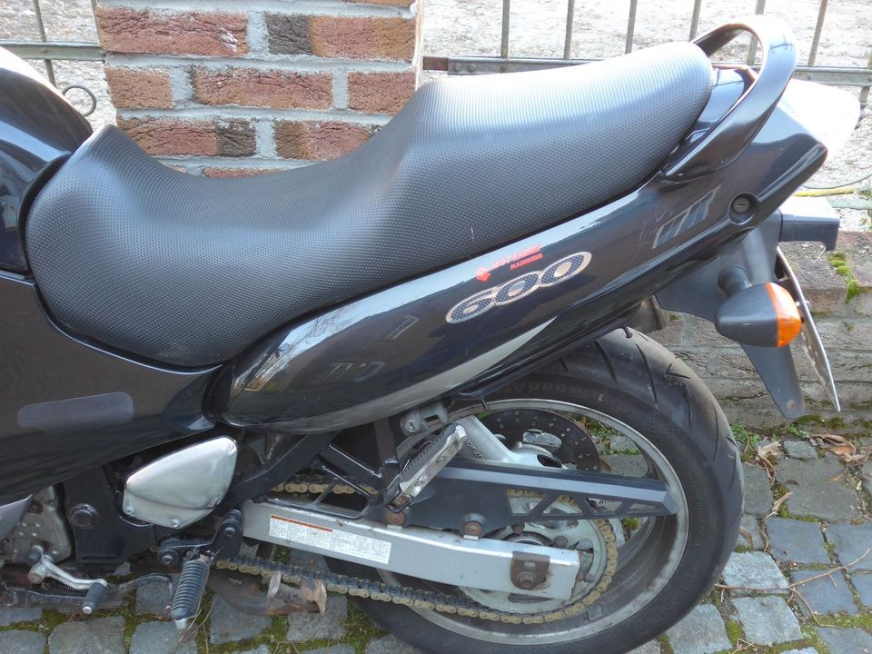 Suzuki GSX 600 F, 48 PS möglich A2, Inspektion NEU, TÜV neu in Neuss