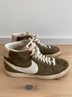 Nike Blazer High Gr.44,5 Olive Nordrhein-Westfalen - Hiddenhausen Vorschau