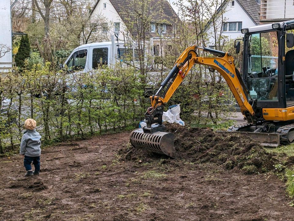 Heckenschnitt / Grünpflege / Häcksler / Rodung / Baufeldräumung in Remscheid