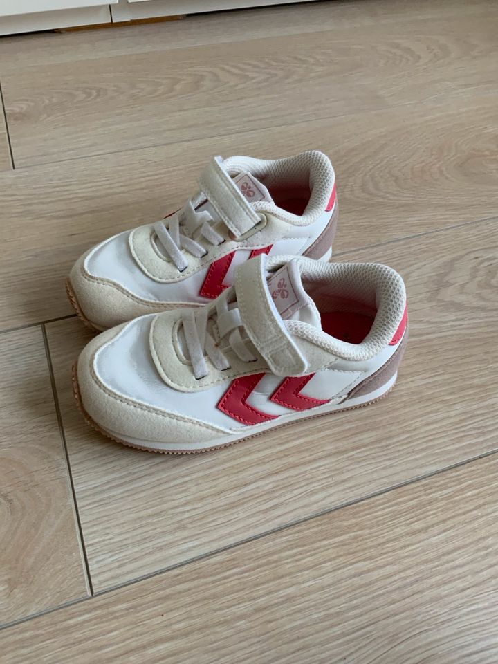 Kinder Sneaker, Hummel, Gr. 25 in Wolsfeld