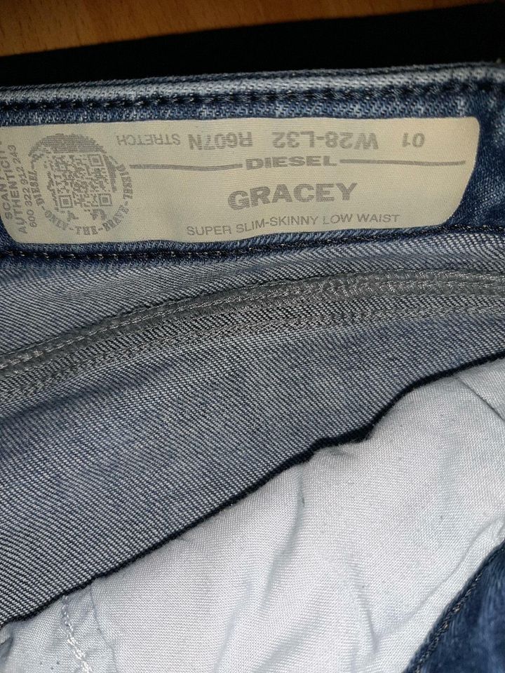 Diesel Jeans W28 L32 in Krauchenwies