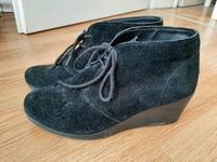 Crocs Stiefeletten Größe 40 Sachsen - Groitzsch Vorschau