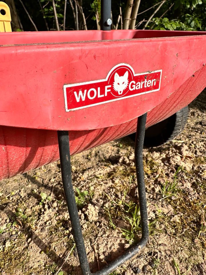Wolf Universal-Streuwagen WE 330 in Lahr (Schwarzwald)
