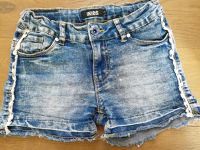 Jeansshort mit Spitze kurze Hose Gr. 146 Niedersachsen - Celle Vorschau