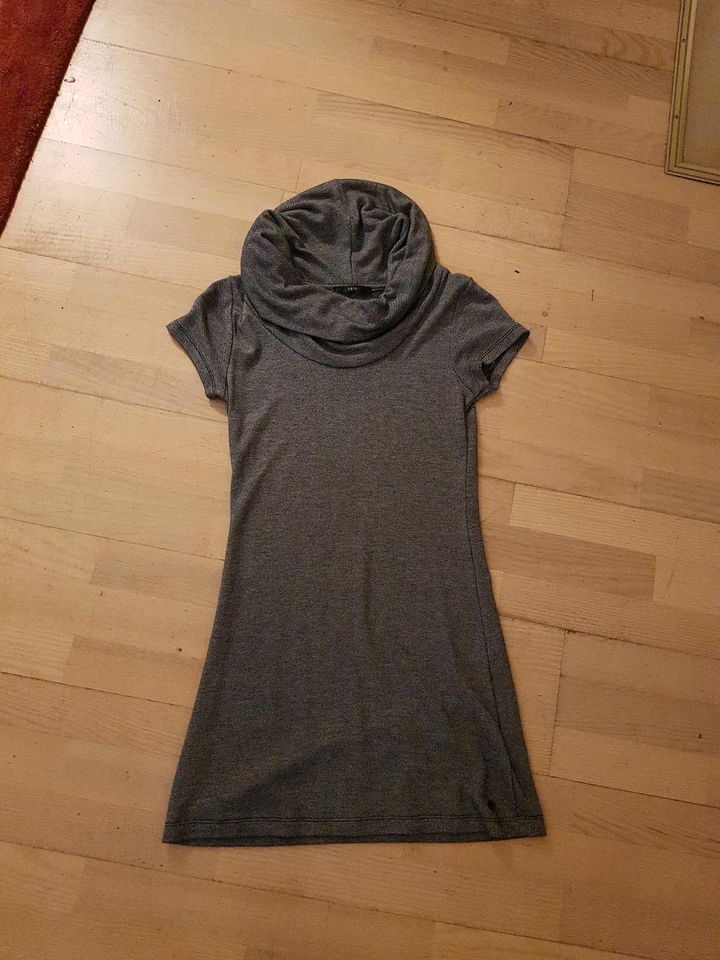 Kleid gr.xs in Düren