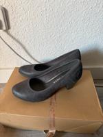 S. Oliver Pumps Schuhe dunkelblau 39 Neu Berlin - Spandau Vorschau