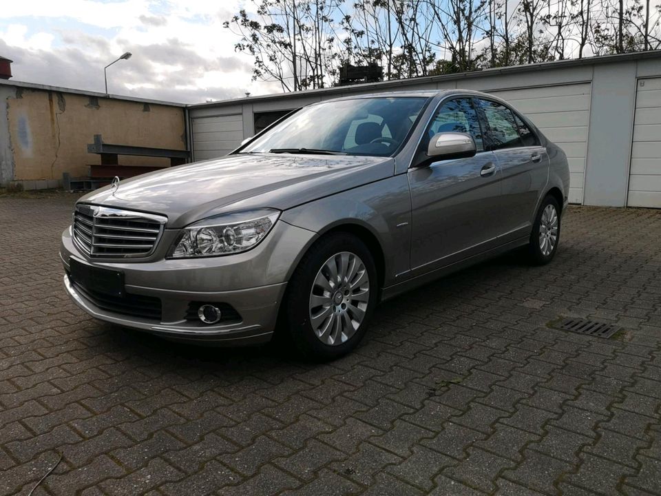 Mercedes-Benz C 200 Kompressor / 39900km( 135KW / 184PS )  I.HAND in Mannheim