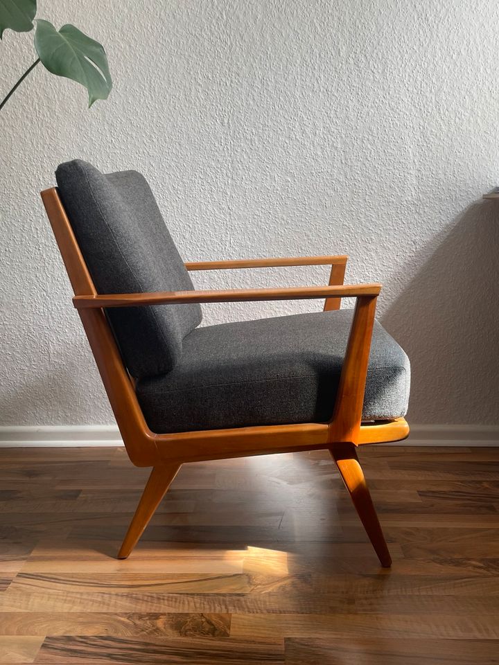 Knoll Antimott Sessel Chair Mid-century 1960 Top Zustand in Berlin