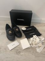 Chanel loafer Mokassins Gr.38 schwarz Gold Schuhe Ballerina Nordrhein-Westfalen - Bad Oeynhausen Vorschau